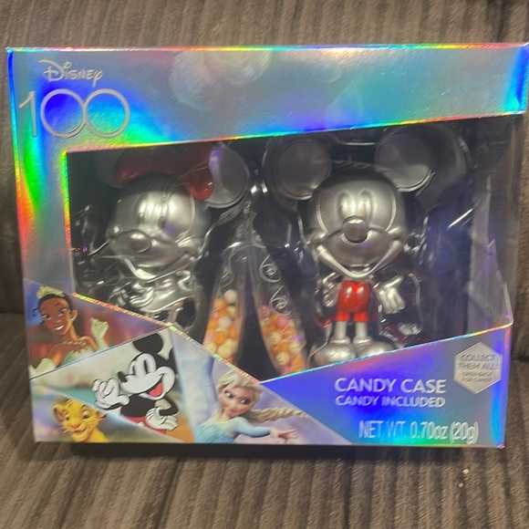 NWOT TWO MICKEY AND MINNIE FIGURES AND CANDY - Picture 3 of 3